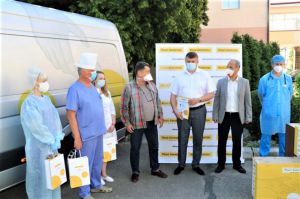 Благодійники передали Івано-Франківщині сім апаратів ШВЛ